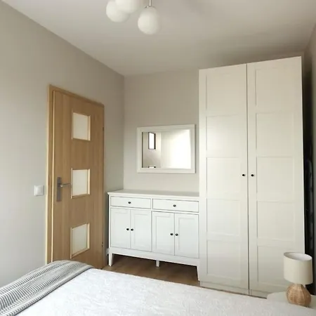 Klimatyczne Mieszkanie Z Balkonem Breslavia